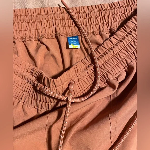 Old Navt StretchTech Joggers ~ L - Picture 2 of 4